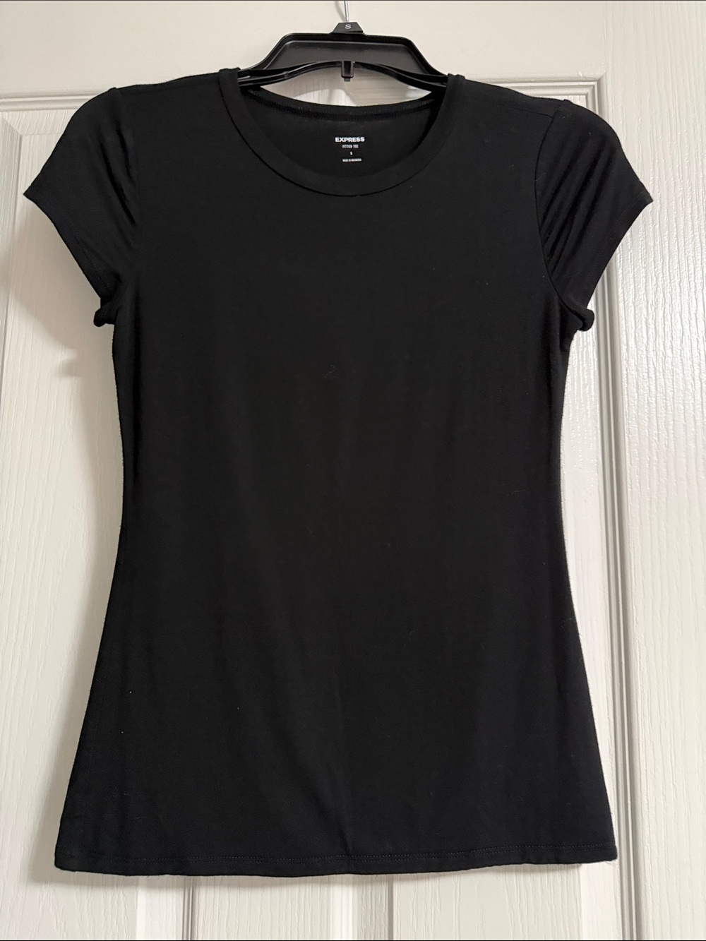 Express Black Short Sleeve Crewneck Tee